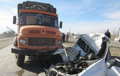 5 کشته و زخمی در تصادف کامیون،خاور و پراید