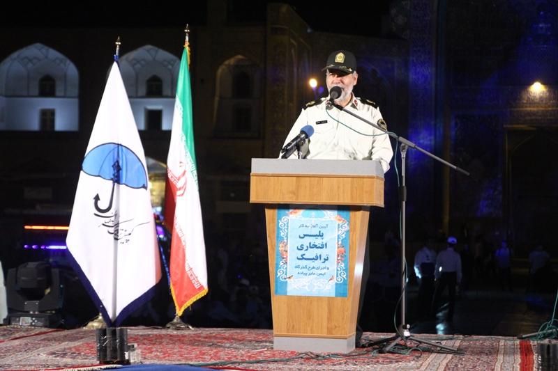 به كارگيری يك ميليون و 200 هزار پليس افتخاری ترافيك در اصفهان