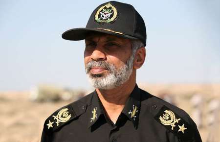 نیروی دریایی ارتش جمهوری اسلامی در آبهای بین المللی امنیت برقرار کرده است