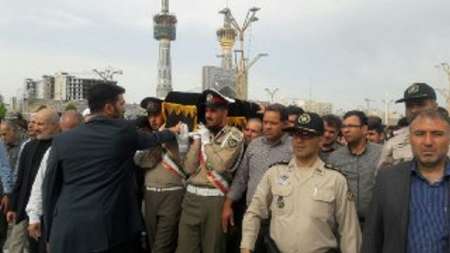 پیکر همسر فرمانده کل ارتش جمهوری اسلامی ایران در مشهد تشییع شد