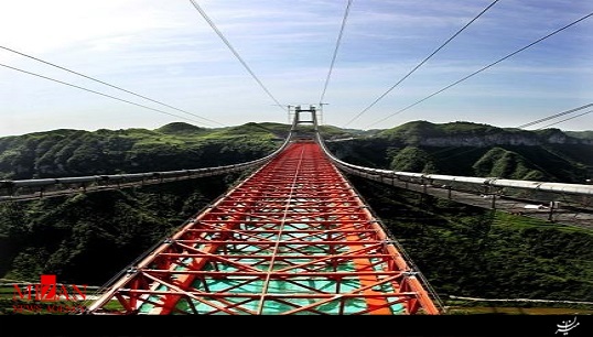 مرتفع‌ترین پل معلق دنیا در چین + فیلم