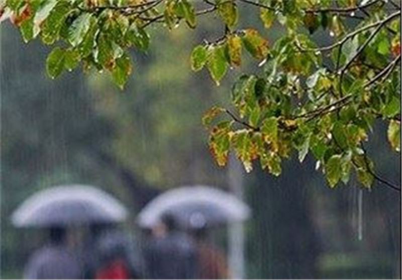افزایش بارش باران در استان های شمالی در روزهای پایانی هفته/ بام ایران خنک ترین شهر کشور