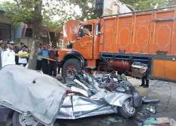 5 کشته در تصادف پراید و کامیون