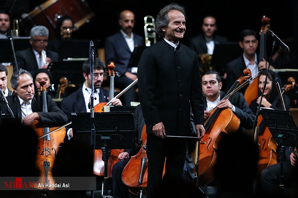 از کنسرت ارکستر سمفونیک تهران تا بازدید رئیس صدا و سیما از پشت صحنه 