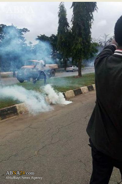 سرکوب تظاهرات حامیان شیخ زکزاکی در نیجریه+عکس