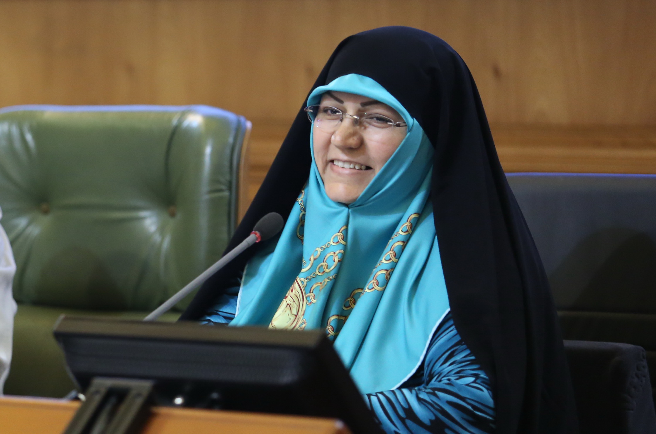 شهردار تهران به مناسب سازی معابر برای معلولان و نابینایان توجه کند