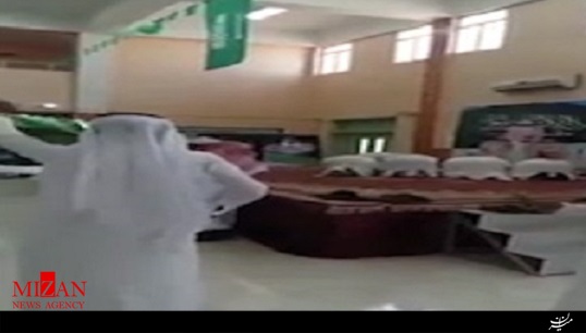 ‌رقص دانشجویان ‌سعودی در بین نمازگزاران + فیلم