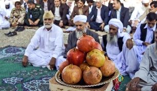 برگزاری جشنواره انار در سنگان خاش