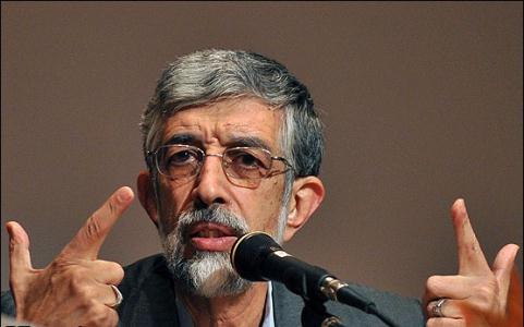 کاندیداتوری ضرغامی و لاریجانی در انتخابات ریاست‌جمهوری صرفا گمانه‌زنی است