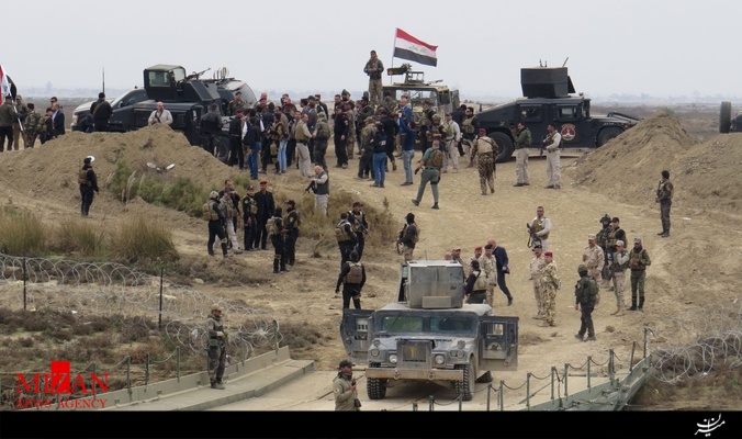 نیروهای عراقی یک انبار بمب‎های کنار جاده‎ای را در الرمادی کشف کردند