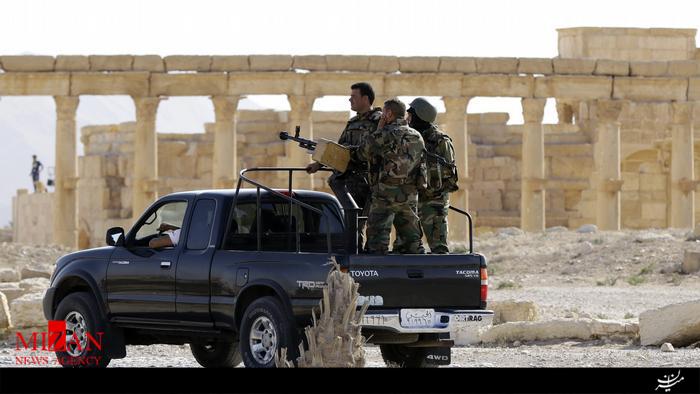 سد ارتش سوریه در مقابل پیشروی تروریست ها/طرح داعش برای اشغال دوباره شهر پالمیرا نقش برآب شد