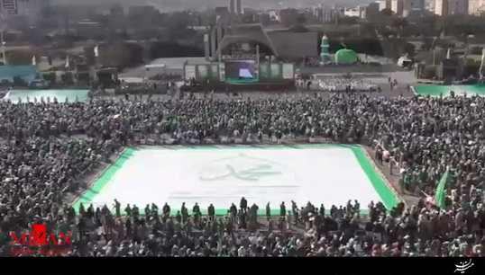 جشن صدها هزار نفری میلاد پیامبر اکرم (ص) در یمن + فیلم