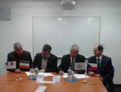سند همکاری هسته ای میان ایران و جمهوری چک به امضاء رسید