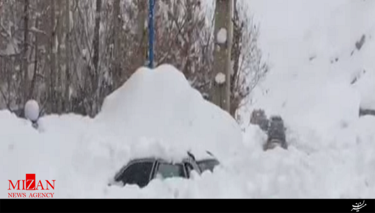 بارش سنگین برف در ارتفاعات تهران منطقه دربندسر + فیلم