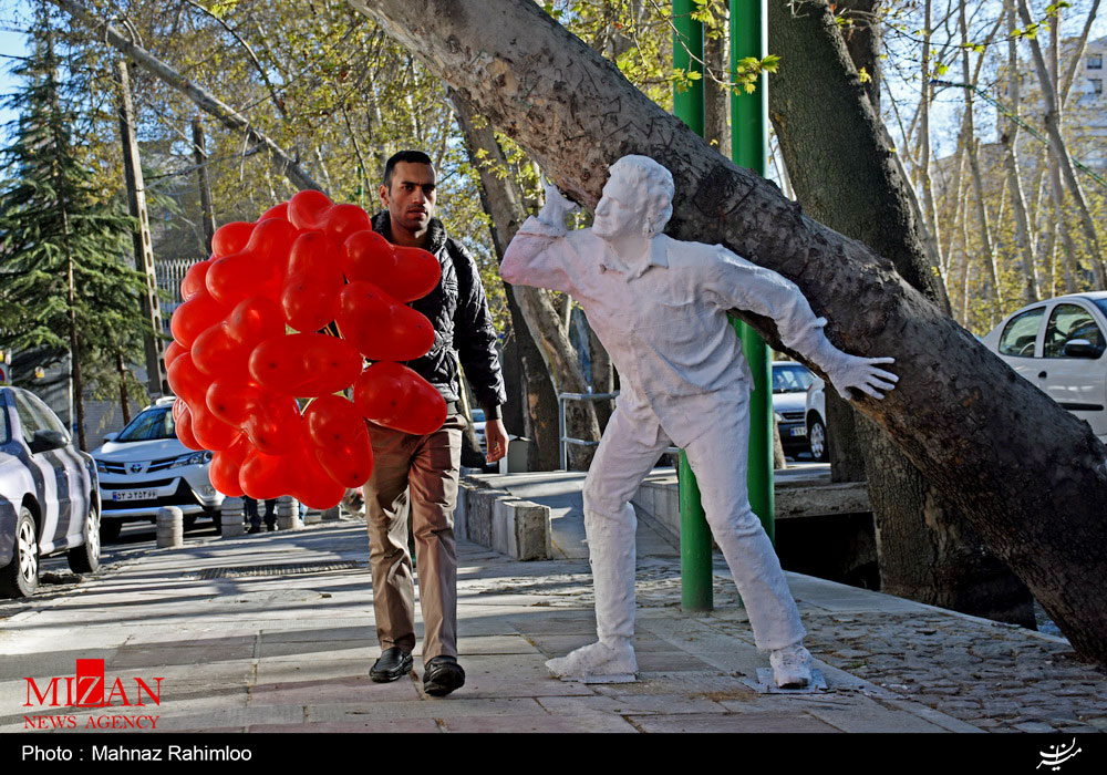اکران آثار منتخب پنجمین دوسالانه مجسمه های شهری در نوروز 96
