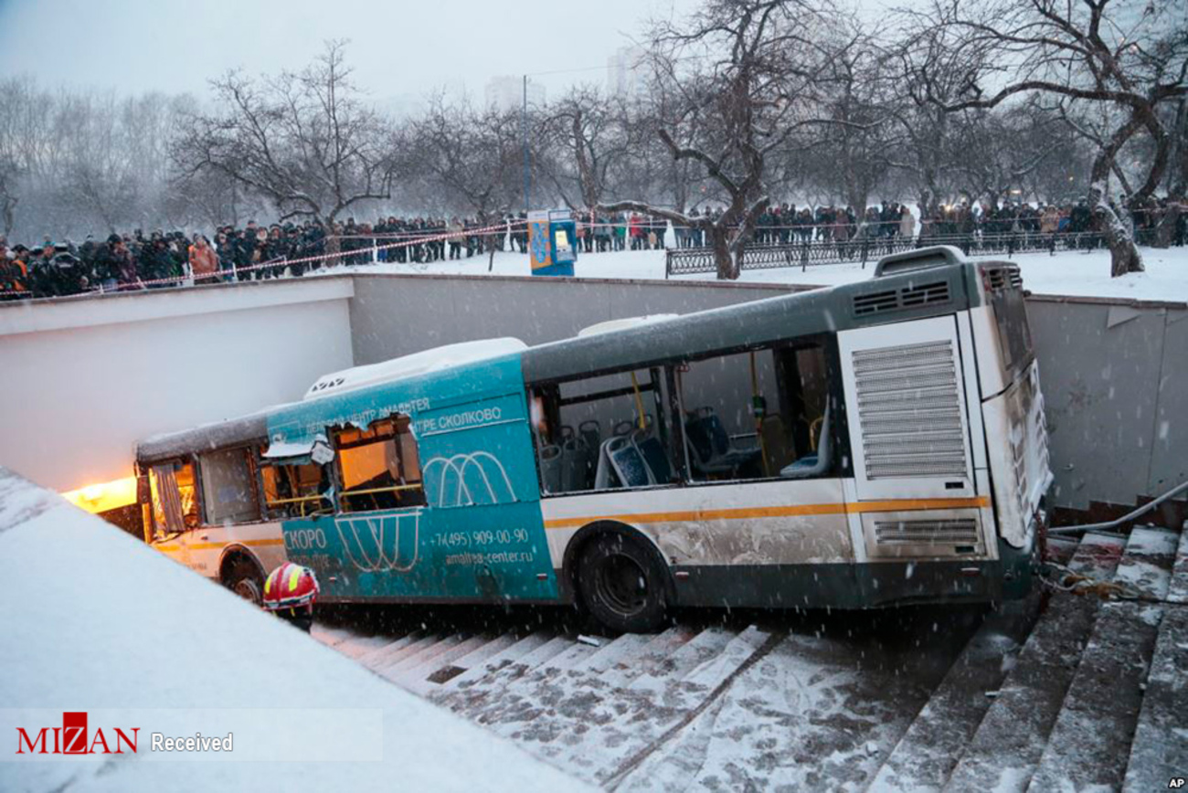 انحراف اتوبوس از مسیر در روسیه