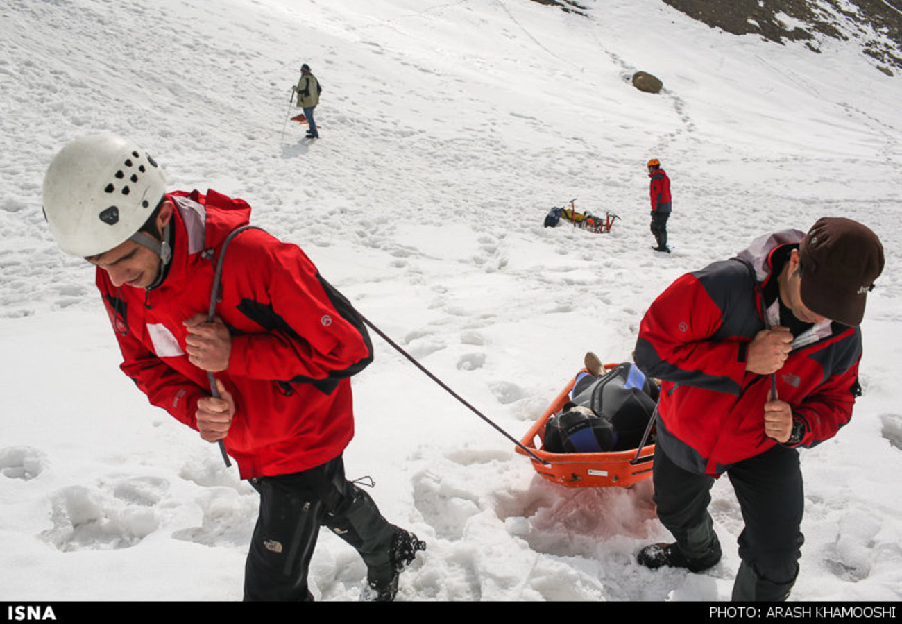 مانور امداد و نجات آتش‌نشانی در ارتفاعات توچال