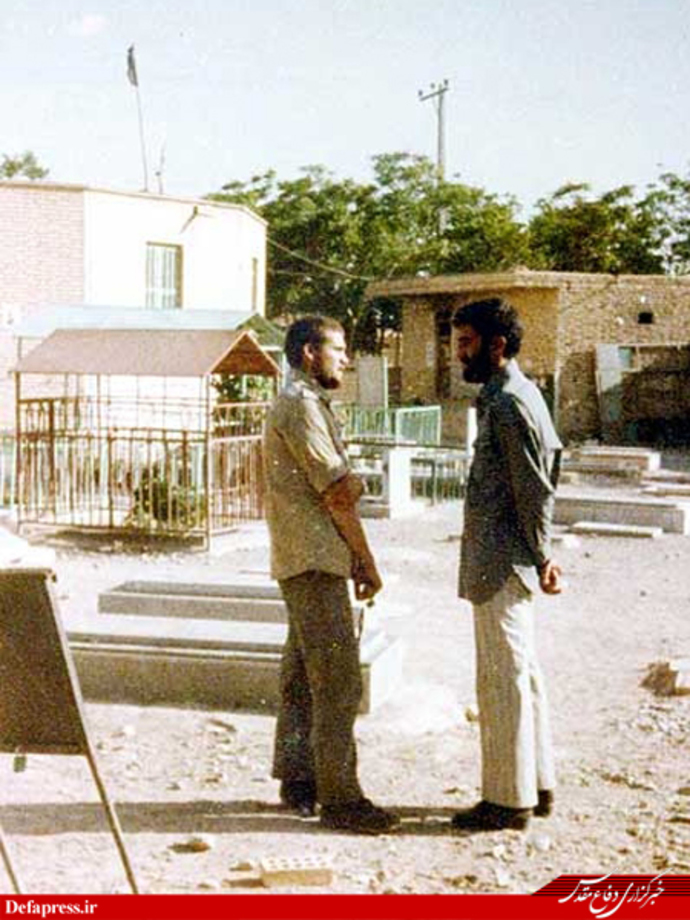 تقی رستگار مقدم در کنار جاویدالاثر حاج احمد متوسلیان