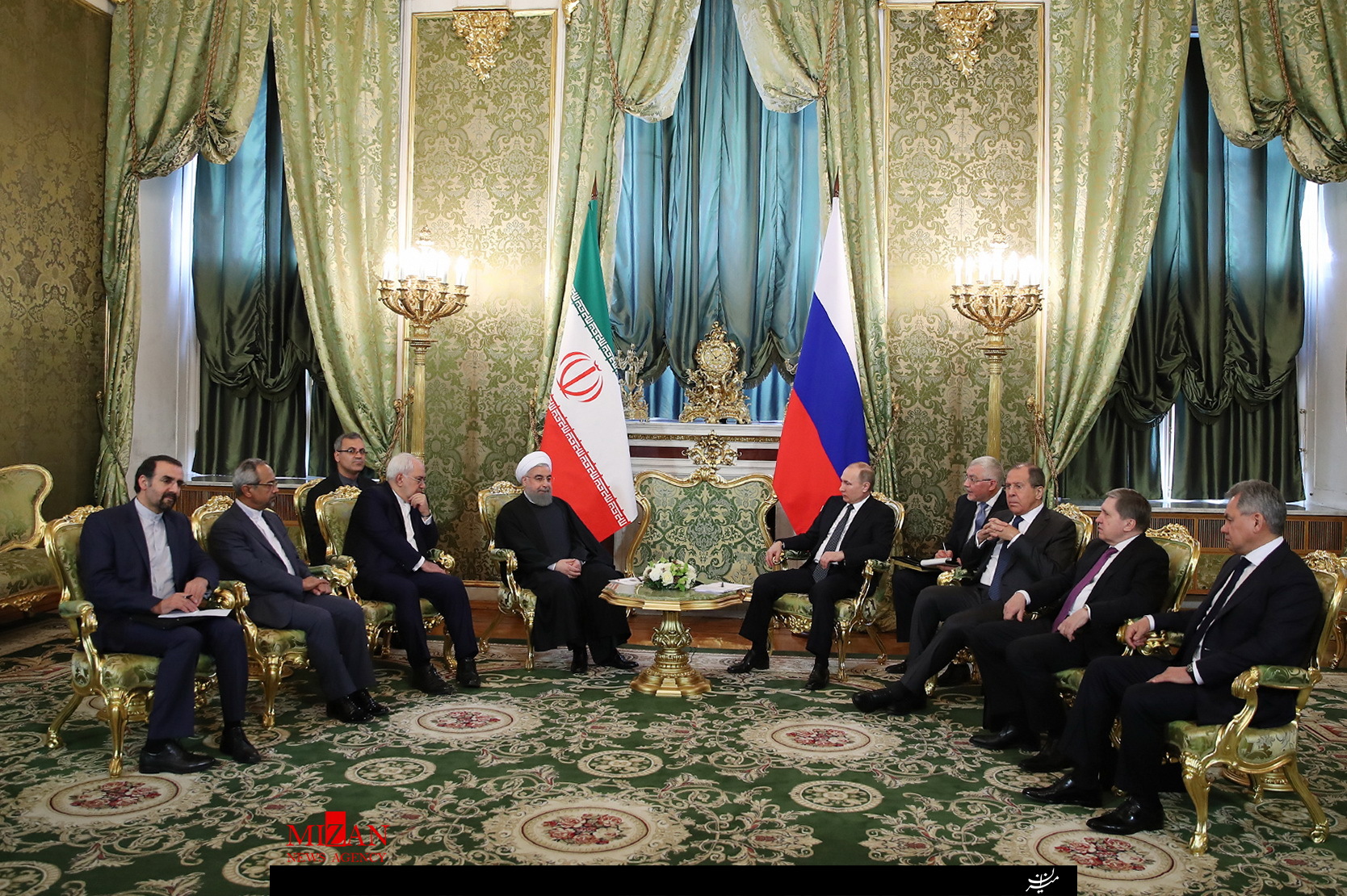 تهران و مسکو 14 سند مهم همکاری امضا کردند