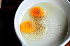 از خواص خوردن تخم مرغ با فلفل سیاه چه میدانید؟!