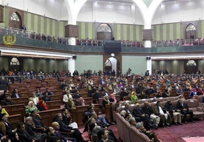 جرقه تنش‌ها در پارلمان افغانستان پس از حضور 