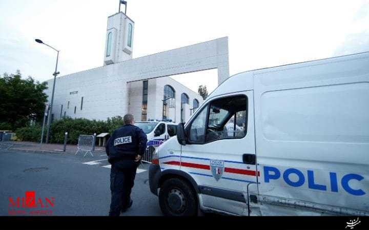 تیراندازی در مقابل یک مسجد در فرانسه/8 نفر زخمی شدند