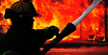 آتش‌سوزی در مجتمع 8 طبقه تجاری تجریش/ نجات 45 تن از میان دود و آتش