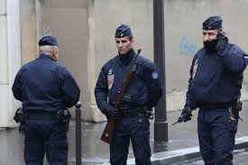 دولت فرانسه قصد دارد وضعیت فوق العاده را تا شش ماه دیگر تمدید کند
