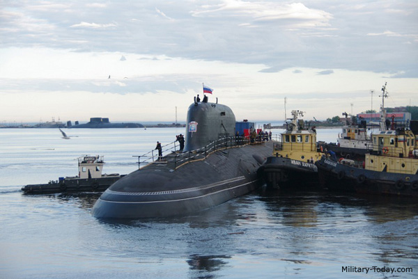 زیردریایی روسیه حامل موشک‎‎های کروز وارد سواحل سوریه شد