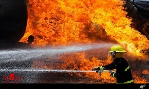 آتش سوزی گسترده در انباری واقع در شهر ری/ حادثه، مصدومی نداشت/پیش بینی خسارت مالی زیاد