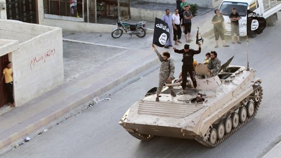 سلاخی 300 روستایی جنایت بی‌سابقه داعش را رقم زد + عکس