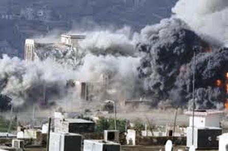 تداوم حملات هوایی عربستان به یمن با کشته و زخمی شدن دهها یمنی