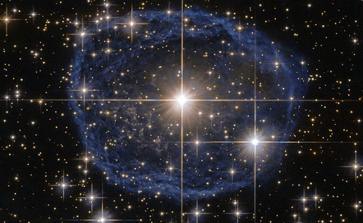 شکار حباب آبی کهکشانی توسط تلسکوپ هابل + عکس