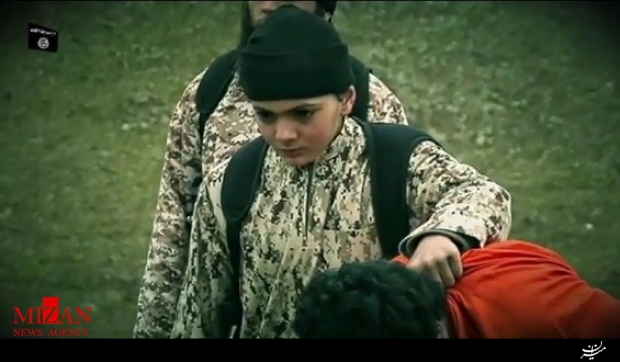 (ویژه عیددددددددددد) داعش با کودکان چه می کند؟+عکس