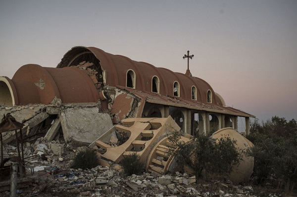 بلایی که داعش بر سر روستای مسیحی‌نشین آورد + عکس / ویژه عید 51