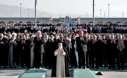 نماز عید فطر به امامت رهبر معظم انقلاب در مصلای تهران اقامه می‌شود