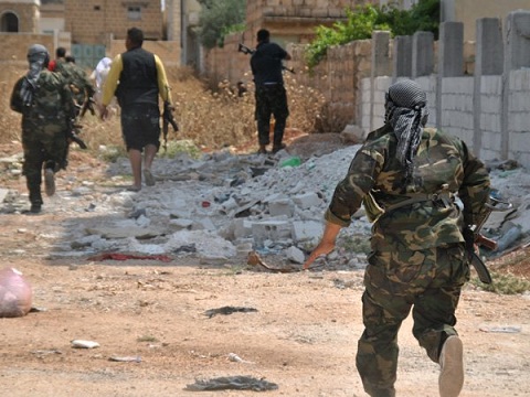 ارتش سوریه حمله داعش را به حومه حماه دفع کرد