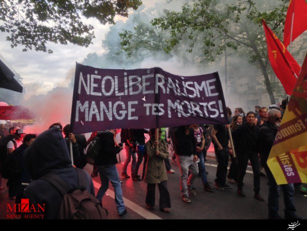 ادامه اعتراضات در فرانسه به قانون جدید کار/معترضان و پلیس درگیر شدند