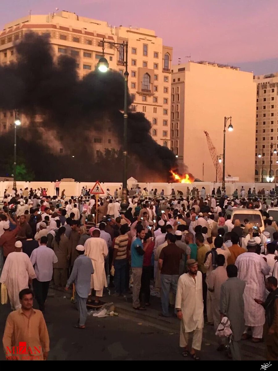 تصاویر انفجار انتحاری داعش از درون صحن مسجد النبی + عکس