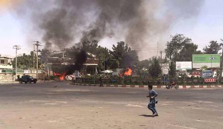 انفجار مهیب فرودگاه بین المللی کابل را لرزاند+عکس