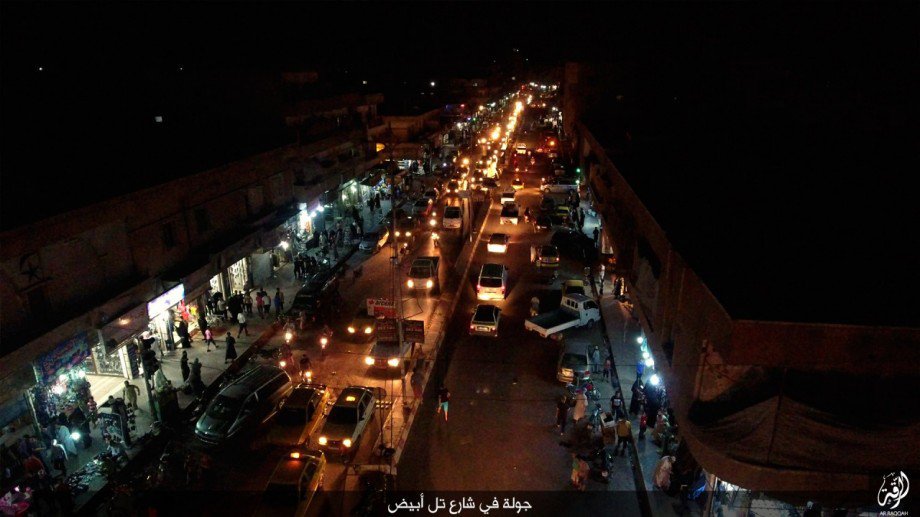 تصاویری از پایتخت خود‌خوانده داعش+عکس