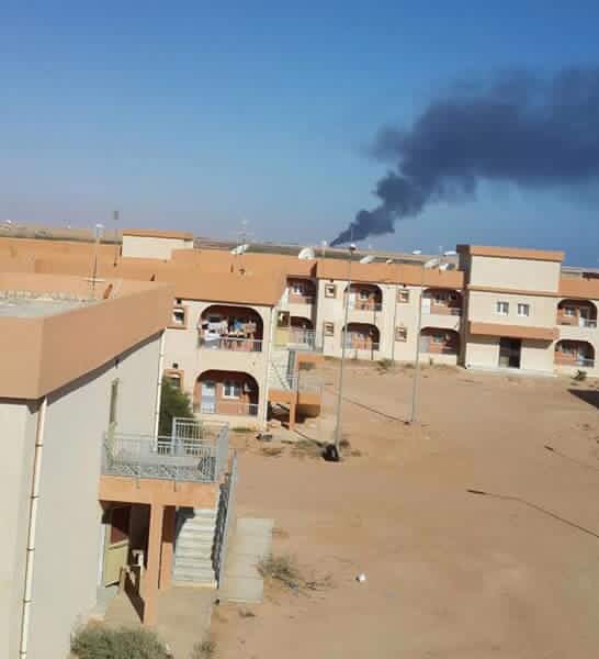 حمله ارتش لیبی به شورشیان در مرکزلیبی+عکس