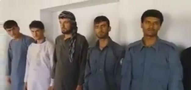 طالبان 7نیروی امنیتی افغانستان را دستگیر کرد+تصاویر