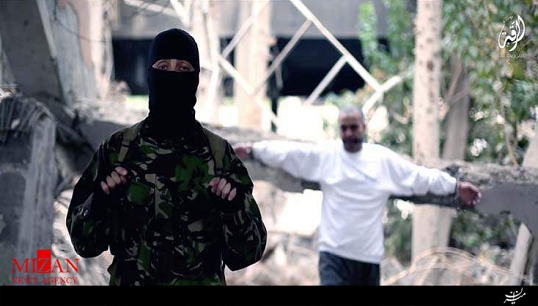 فجیع‌ترین اعدام صلیبی داعشی‌های فرانسوی در سوریه + فیلم (16+)