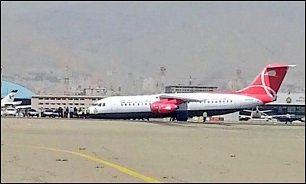 چرخ هواپیمایی در فرودگاه مهرآباد باز نشد/ برخورد هواپیما با زمین