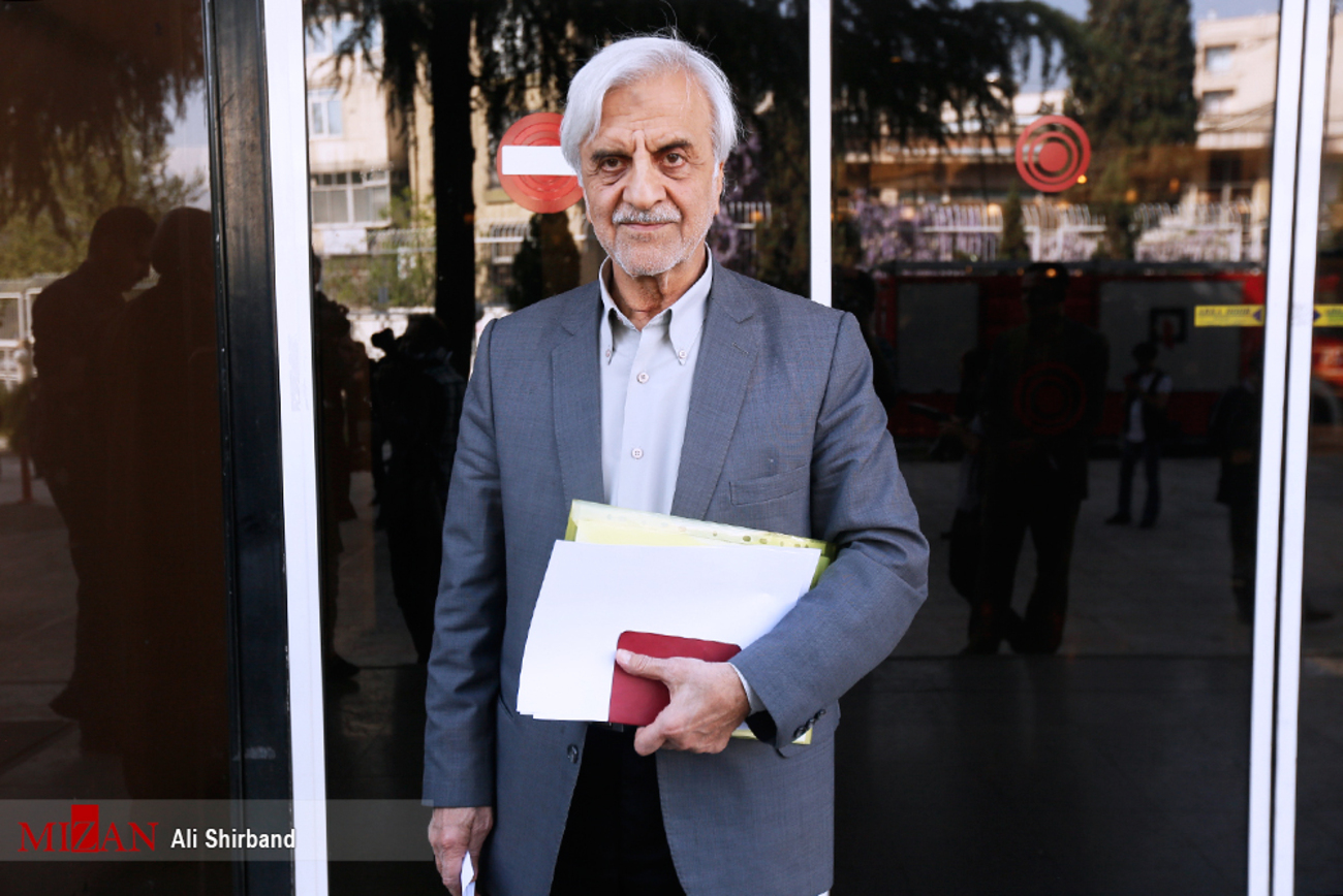 مصطفی هاشمی طبا، وزیر اسبق صنایع و رییس سازمان تربیت بدنی از سال 72 تا 80
