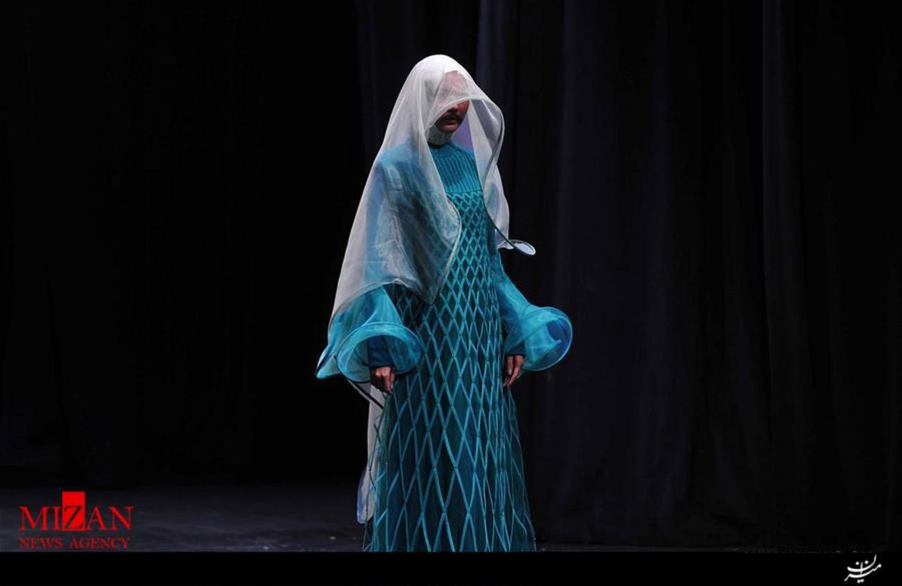 شوی مدل لباس در جشنواره سبک زندگی حلال در جاکارتا اندونزی