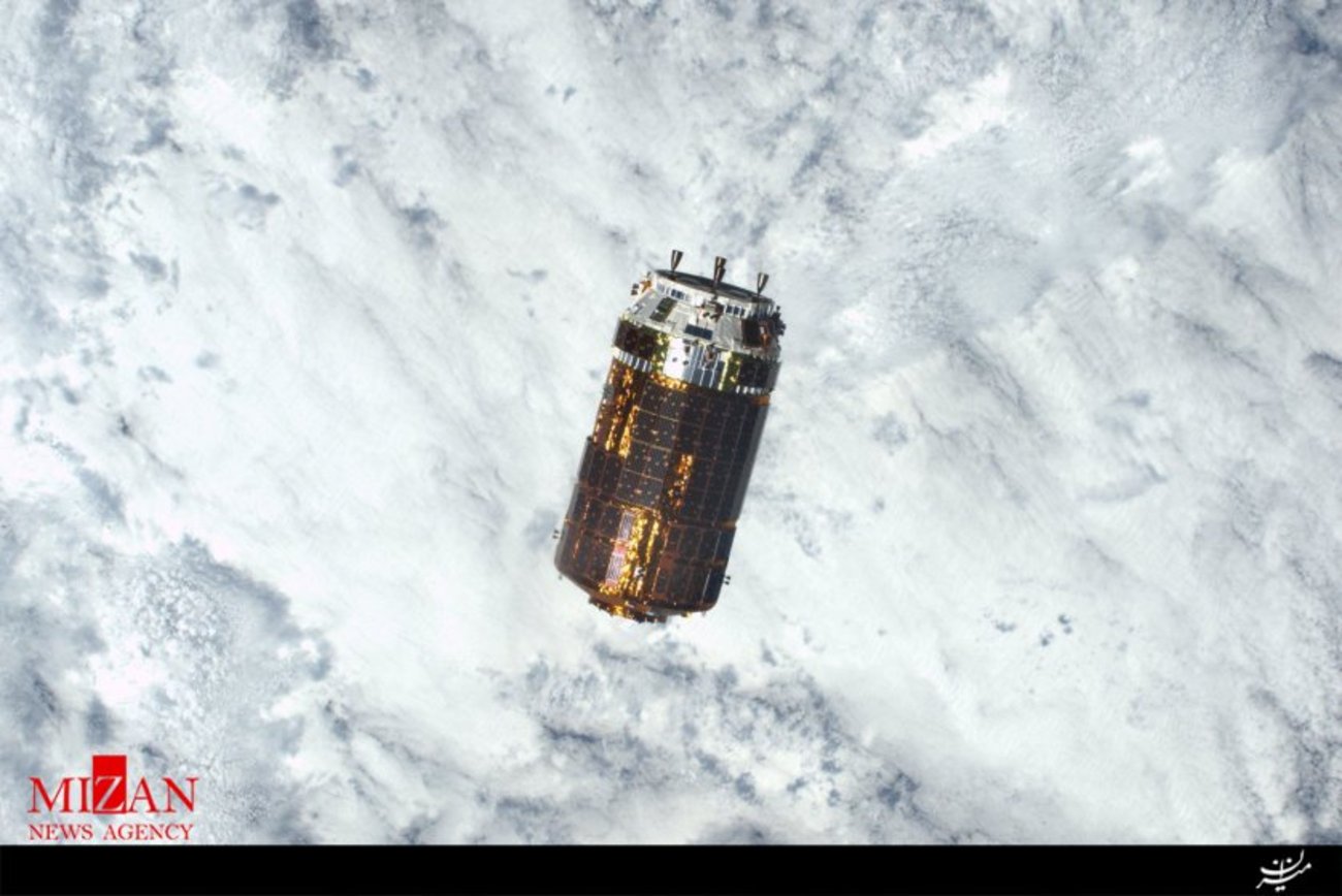 تصویری از  Expedition 50 متعلق به ناسا که از آژانس فضایی ژاپن ارسال شد