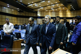 بازدید علی لاریجانی از ستاد انتخابات وزارت کشور

