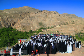نماز عید فطر در روستای اسفیدان - خراسان شمالی
